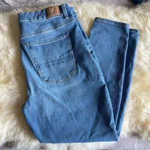 The Dream Jean Curvy Hi Rise 14 SHORT